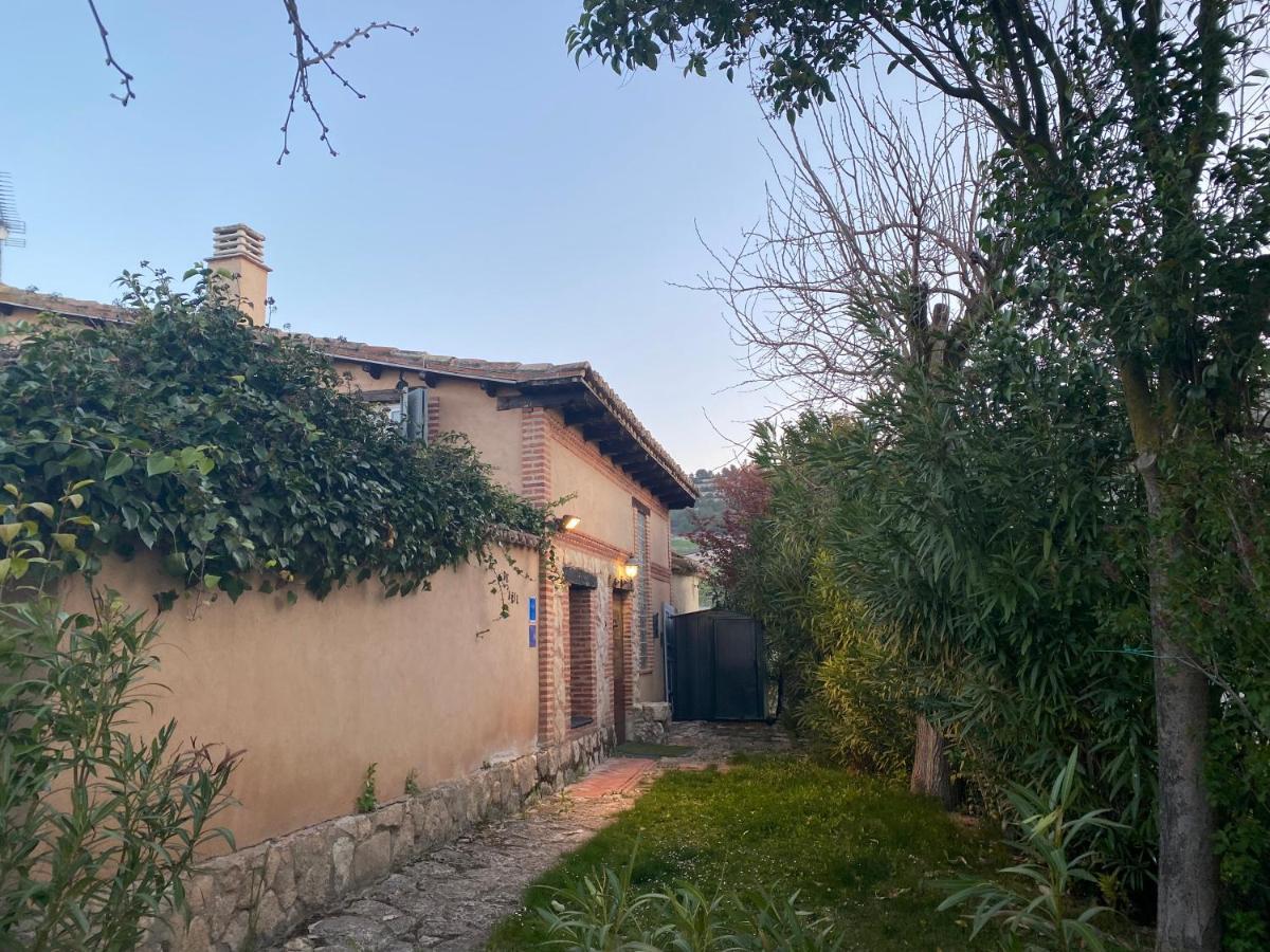 Casa Rural De Anil - Jardin Privado ξενώνας Velliza Εξωτερικό φωτογραφία